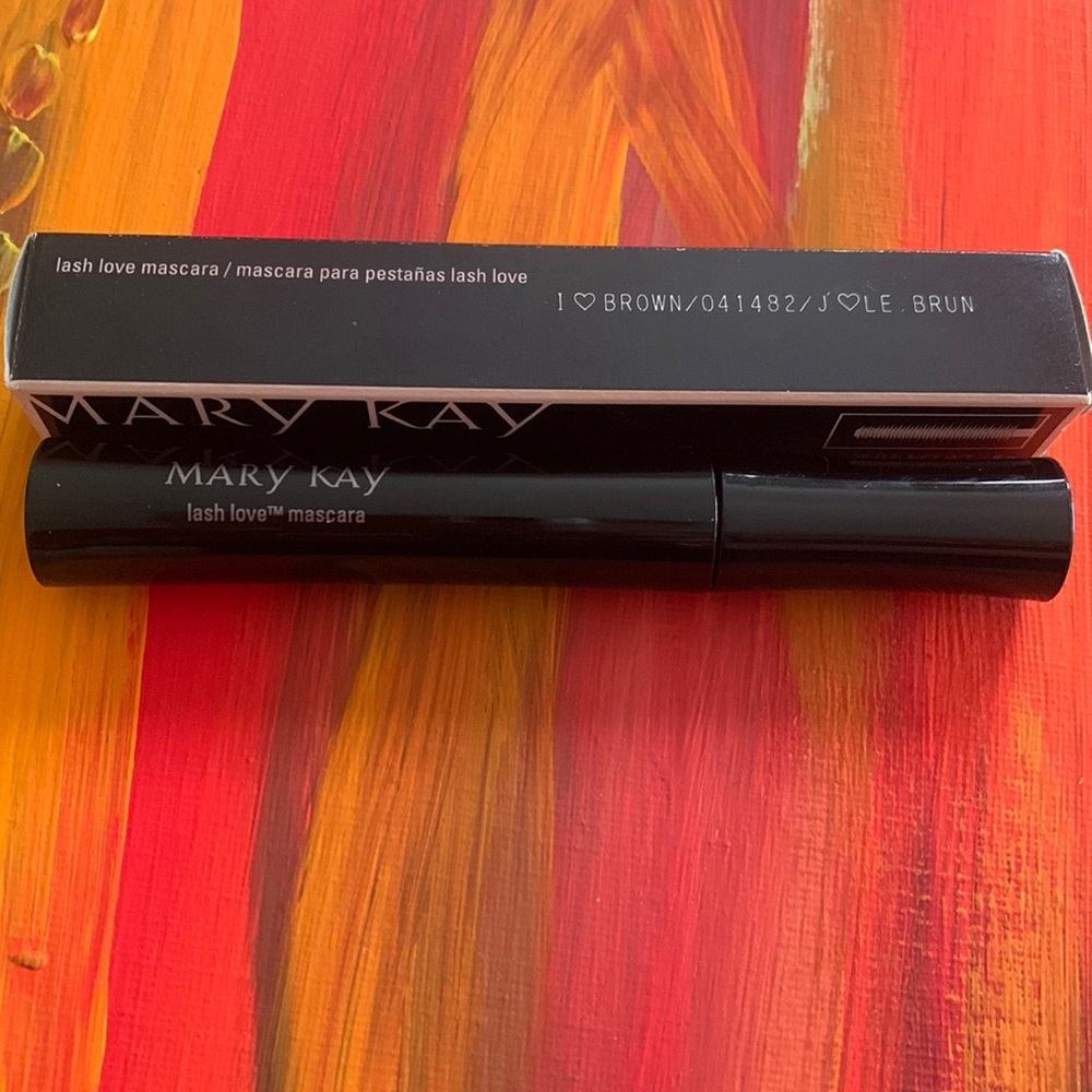 Mary Kay LOVE LASH MASCARA - Brown